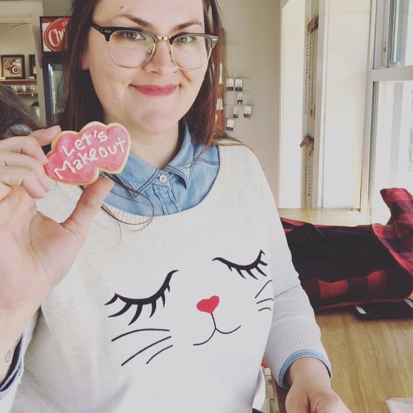 Meet your Posher, Brandy - Picture 6 of 7